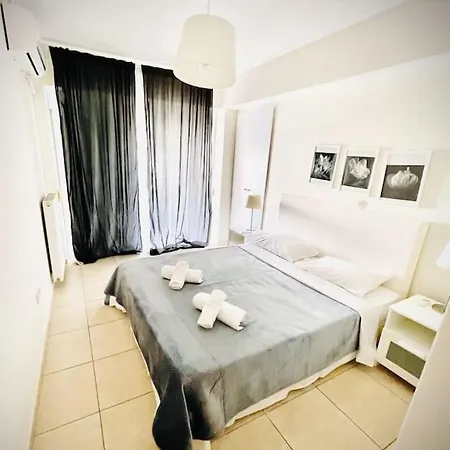 Clio Muse Apartment