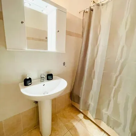 Clio Muse Apartment
